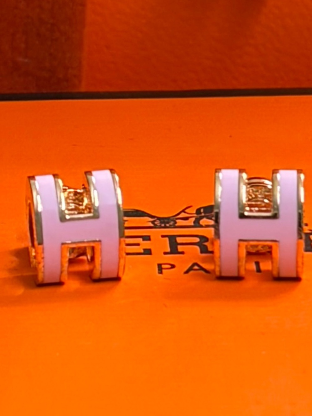 Hermes - Picture 4 of 11